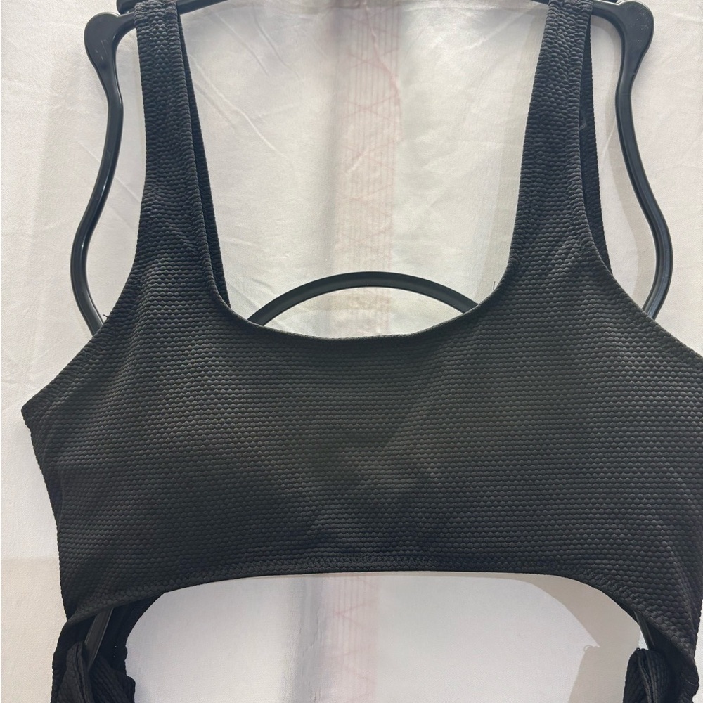 Aerie Black Tie-Side Sports Bra - Picture 4 of 9